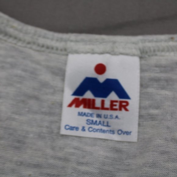 Michigan Wolverines Tank Top - Puffer Graphic with School Crest - Mens Small - Picture 8 of 8